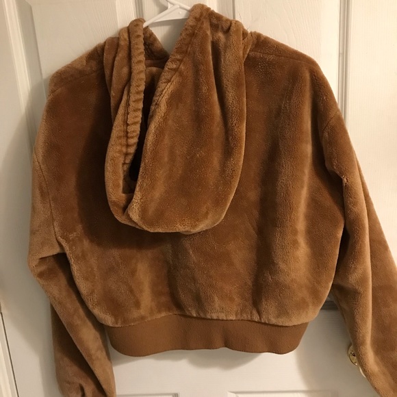 Brown fluffy hoodie - Picture 2 of 2